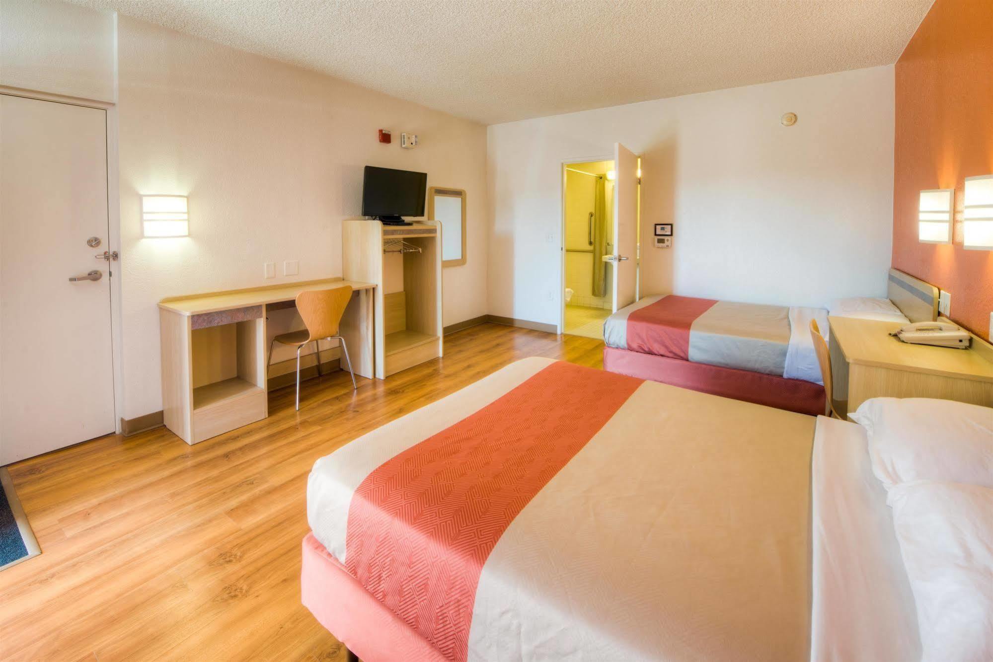 Motel 6-Niantic, Ct - New London Exteriör bild
